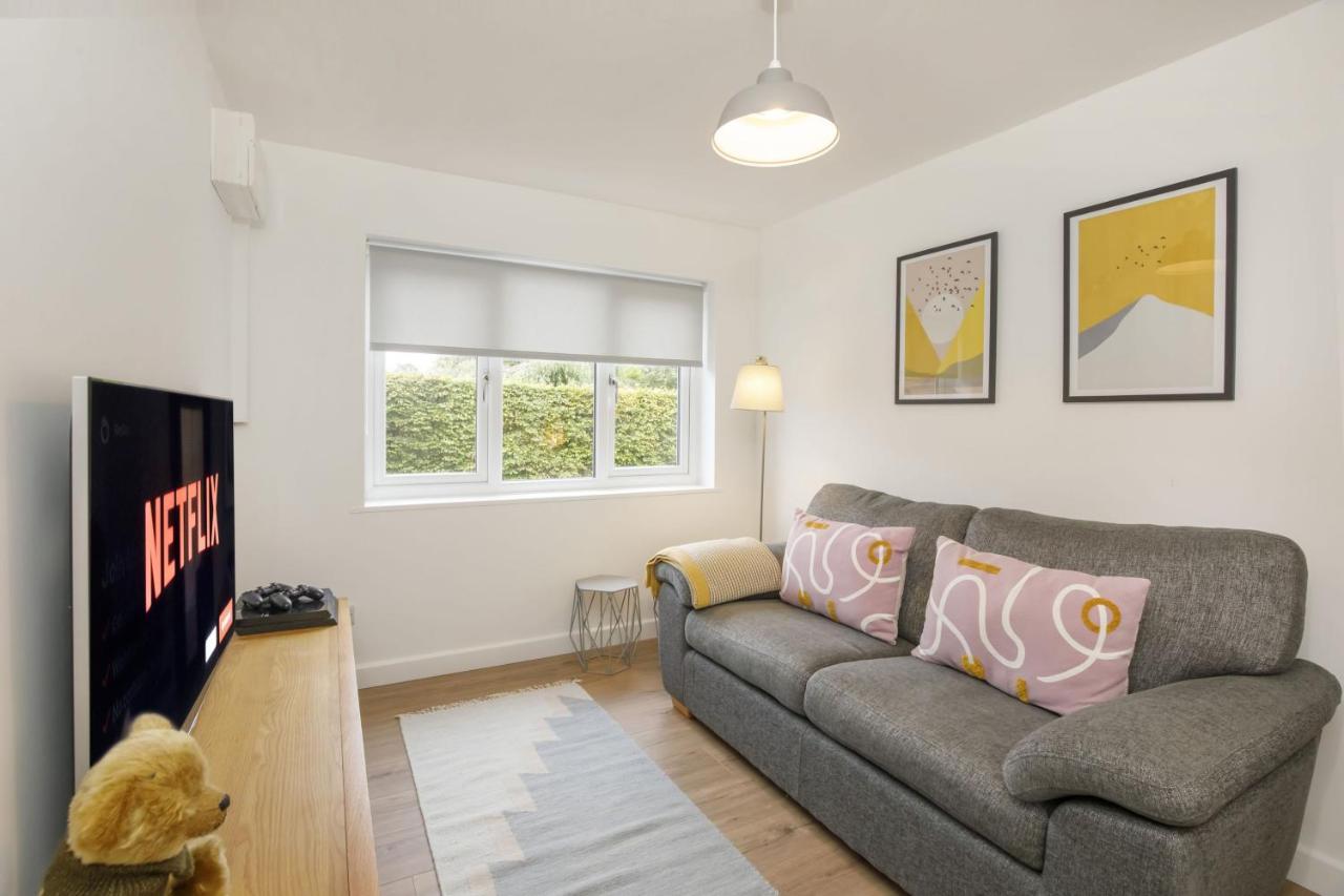 Сasa de vacaciones The Willows With Free Parking For 2 Cars York